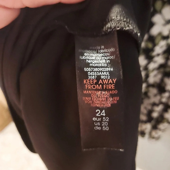 Evans Black, Green and White Floral Sleeveless Dress in Size 20 Made in Marocco - Picture 11 of 12